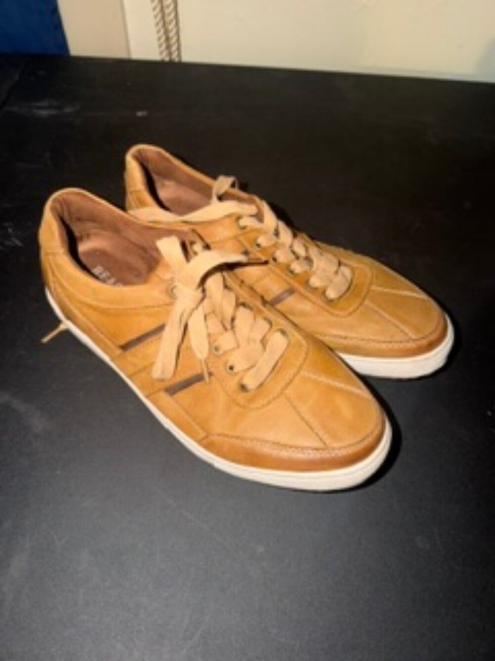 Kenneth Cole Reaction Mens Sprinter Leather Sneakers